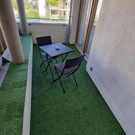 Studio Cosy Proche De L'Heure Tranquille Apartamento